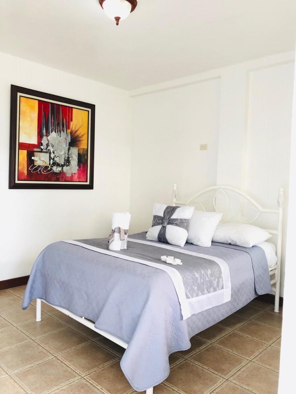 Hotel Andrea Neily Exteriér fotografie